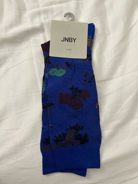 JNBY Men’s Royal Blue Floral Pattern Crew Socks